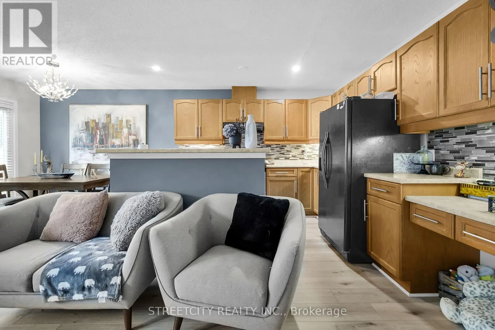 1 - 1320 SAVANNAH DRIVE, #1