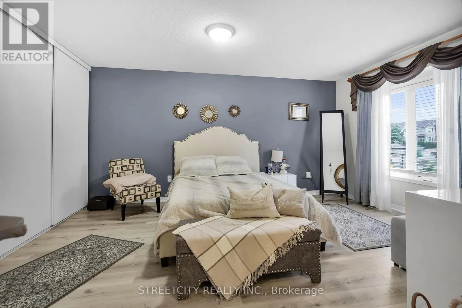 1 - 1320 SAVANNAH DRIVE, #1