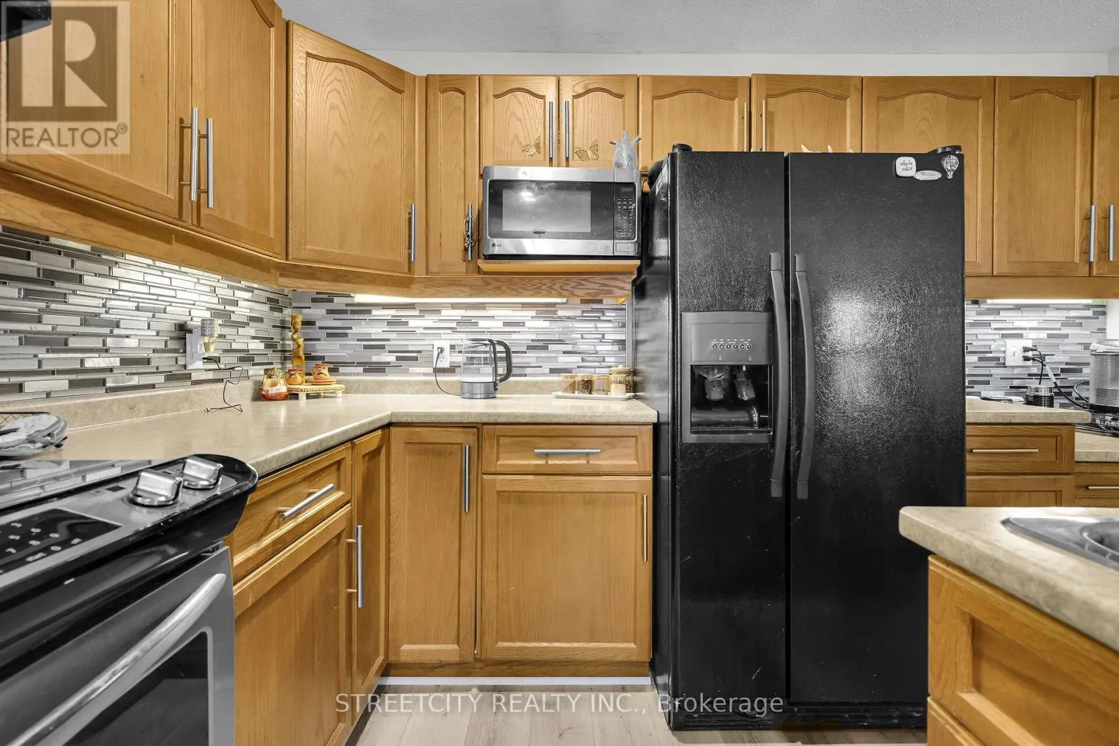 1 - 1320 SAVANNAH DRIVE, #1