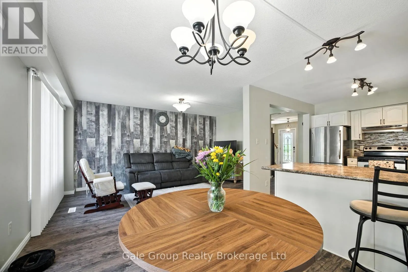 1030 PEARSON DRIVE