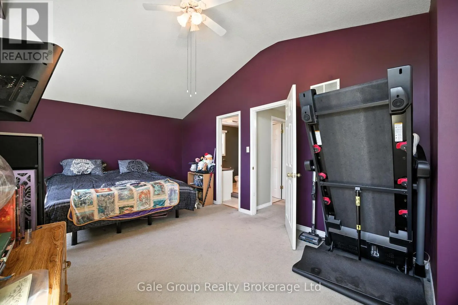 1030 PEARSON DRIVE