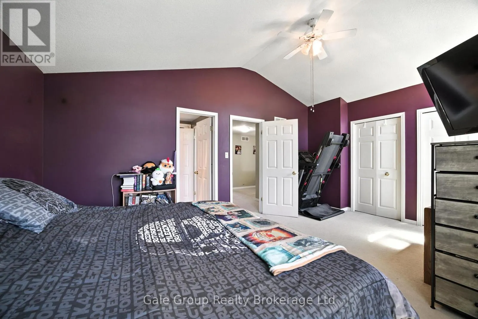 1030 PEARSON DRIVE