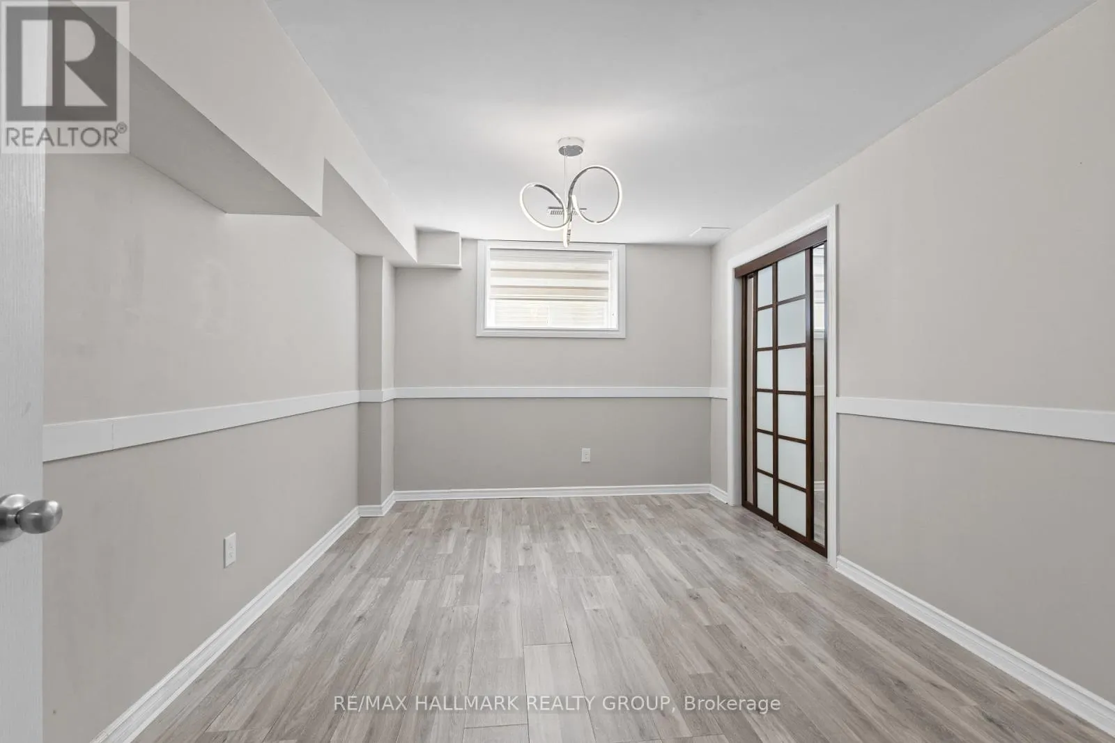112 GRACEWOOD CRESCENT