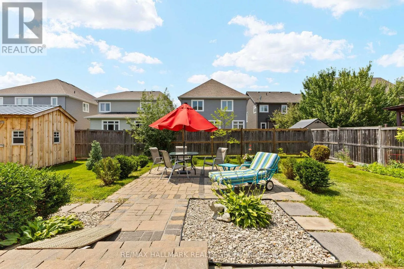 112 GRACEWOOD CRESCENT