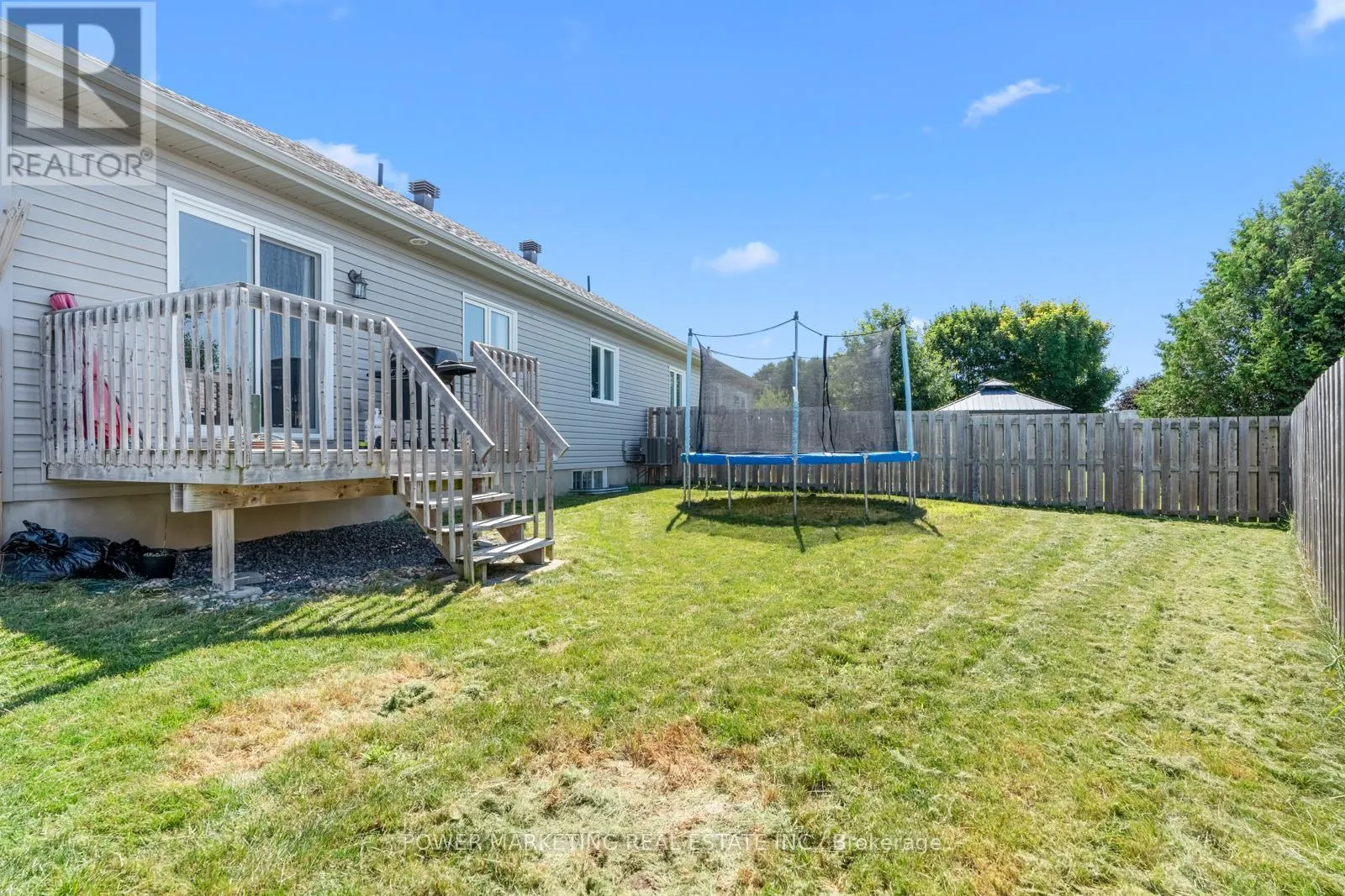 11 MADELEINE PLACE