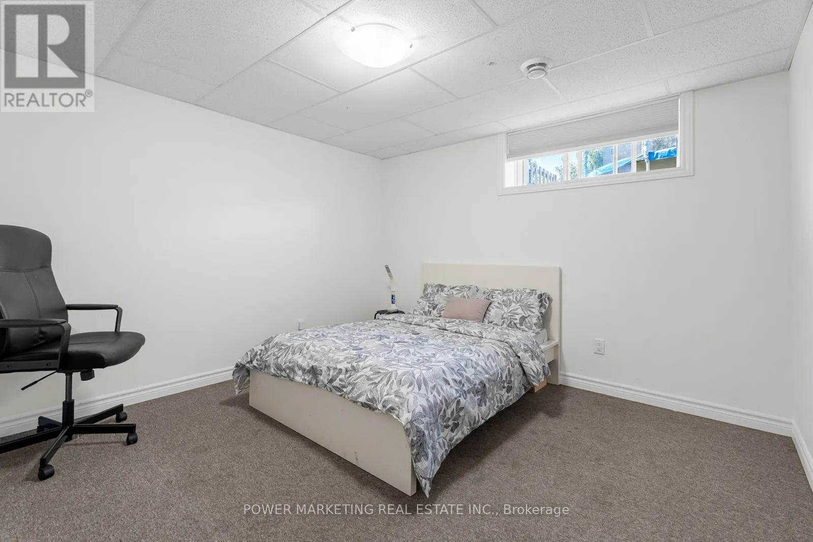 11 MADELEINE PLACE