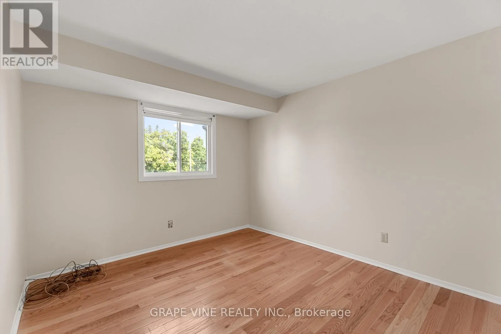31 - 2671 PIMLICO CRESCENT