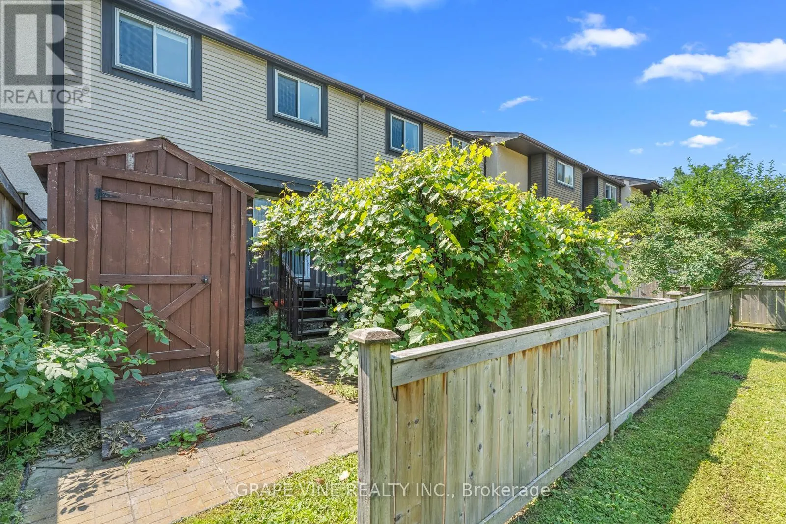 31 - 2671 PIMLICO CRESCENT