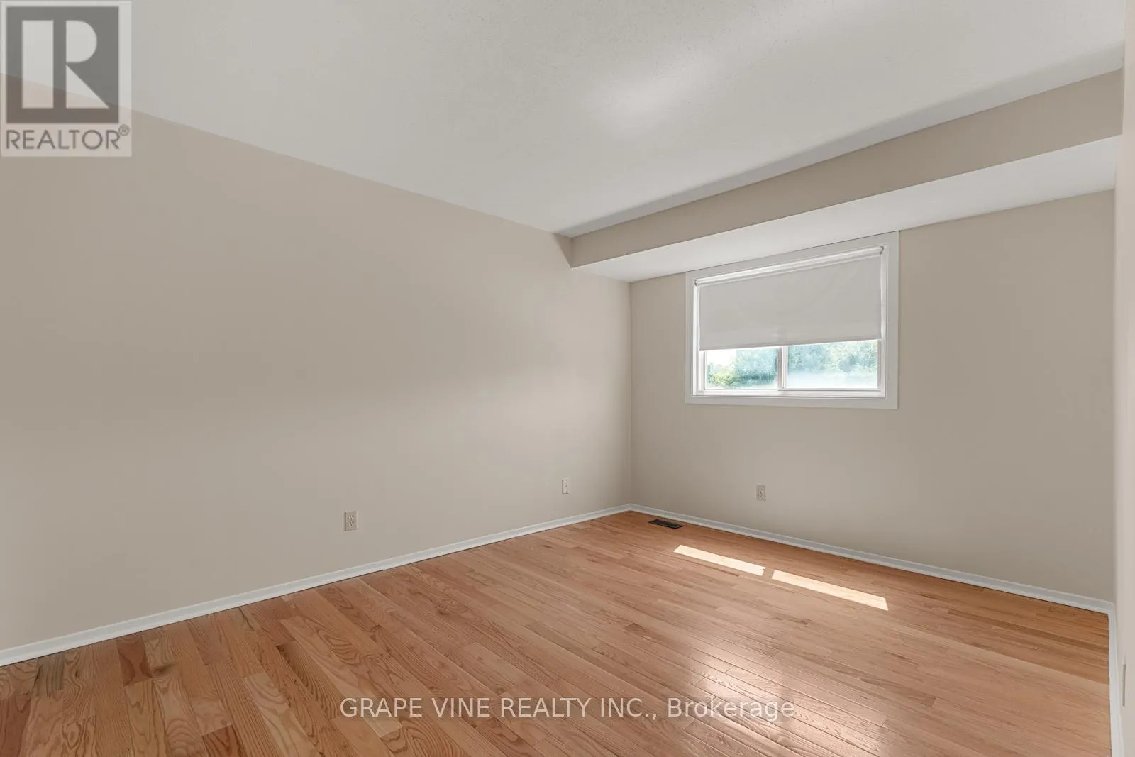 31 - 2671 PIMLICO CRESCENT
