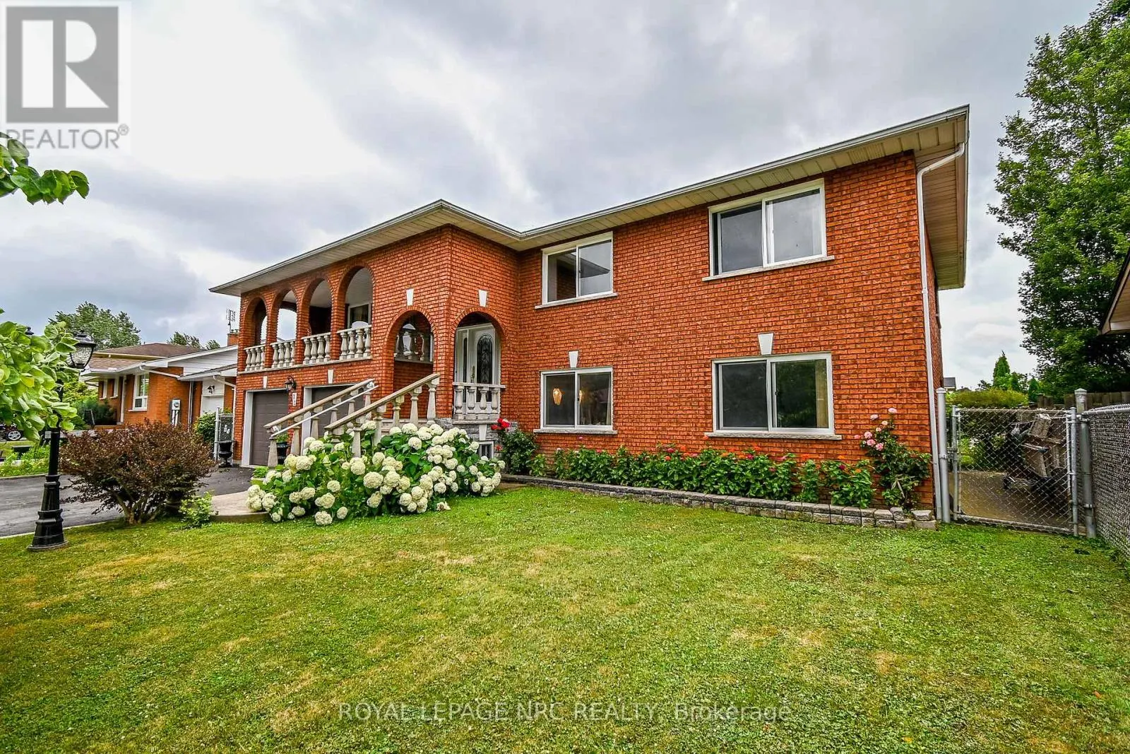 32 GASPARE DRIVE