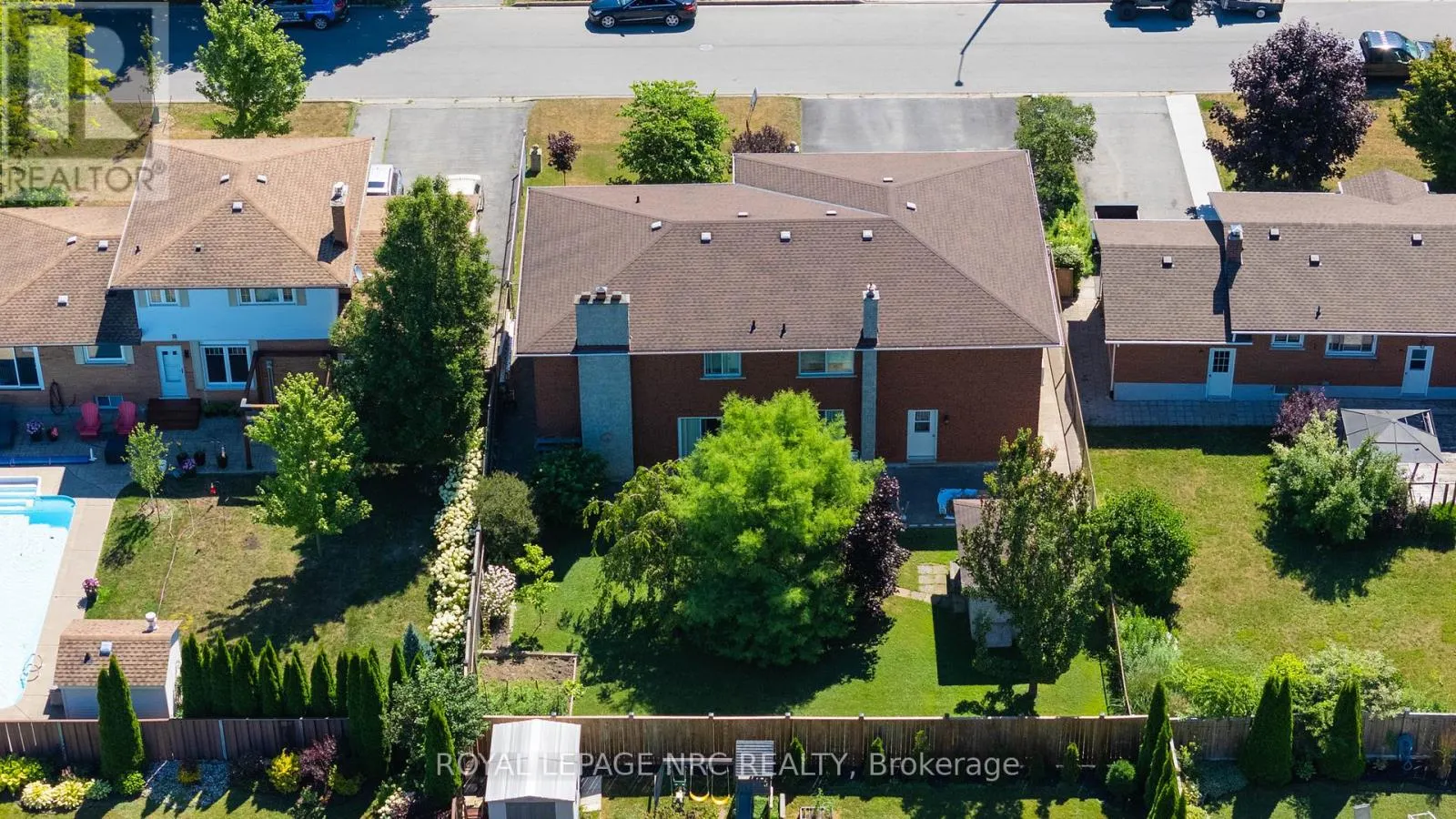 32 GASPARE DRIVE