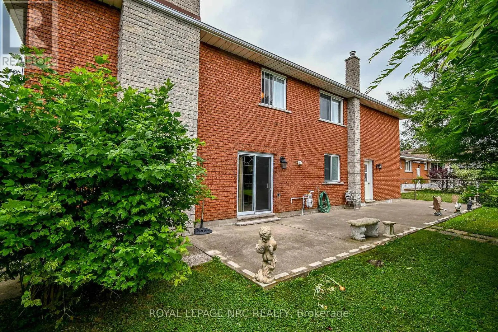 32 GASPARE DRIVE