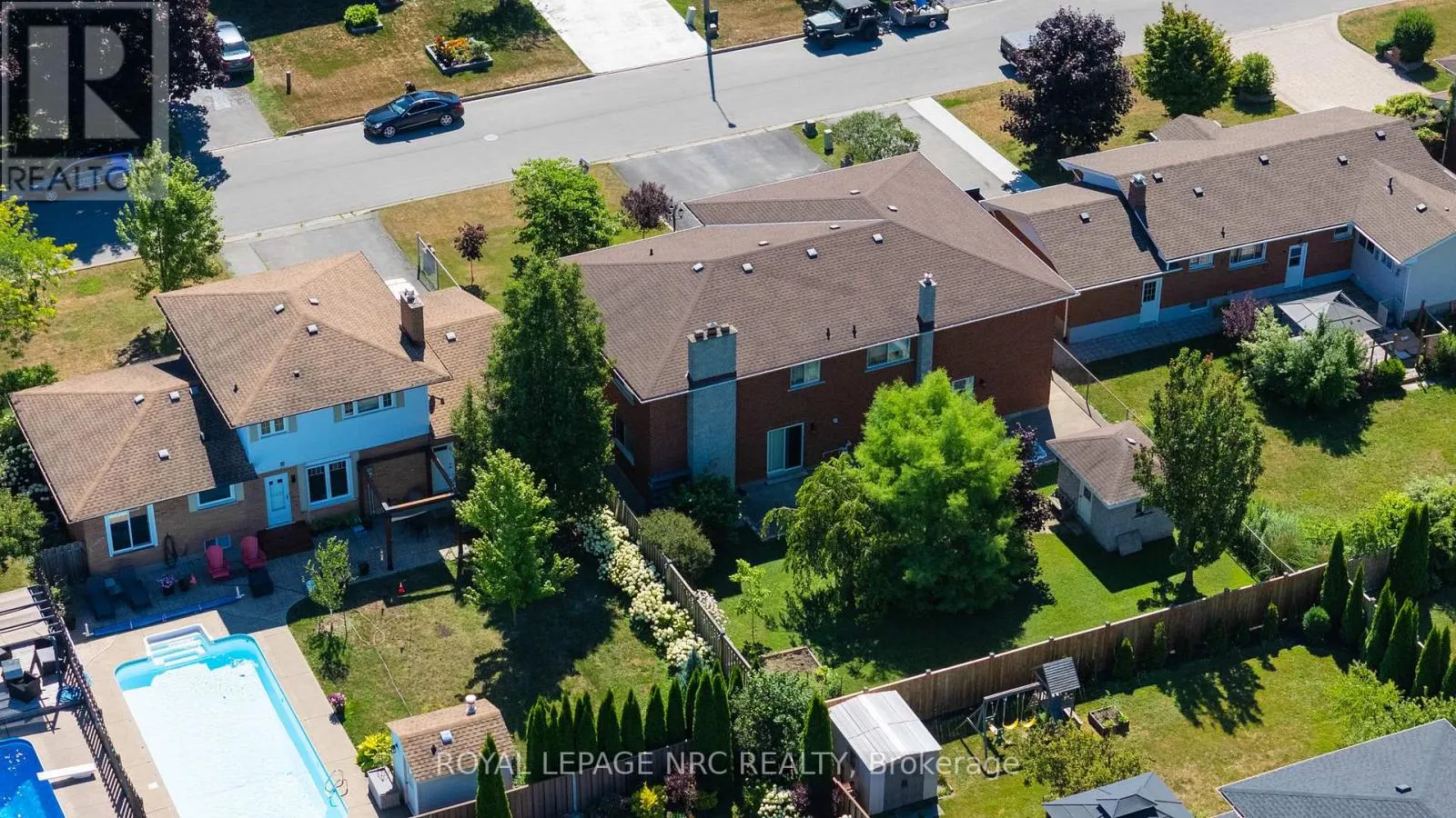 32 GASPARE DRIVE