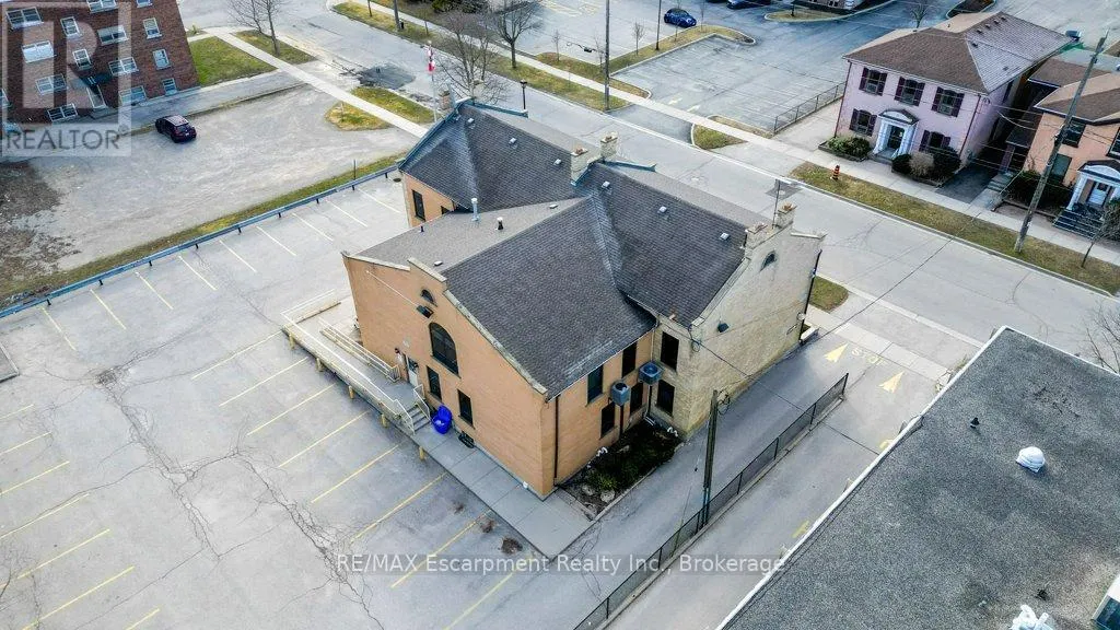 80 CHATHAM STREET