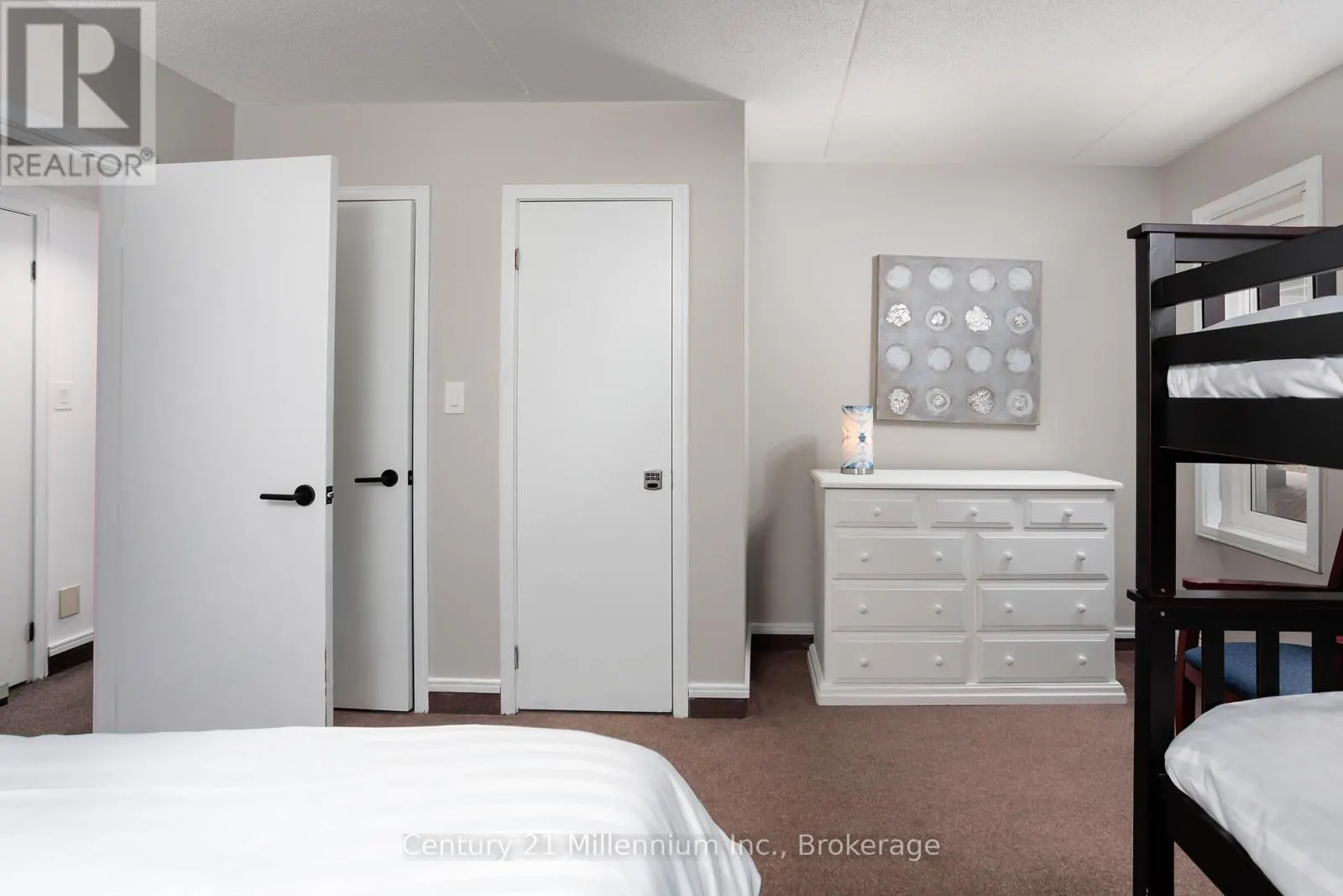 112 - 107 ANN HEGGTVEIT DRIVE, #112