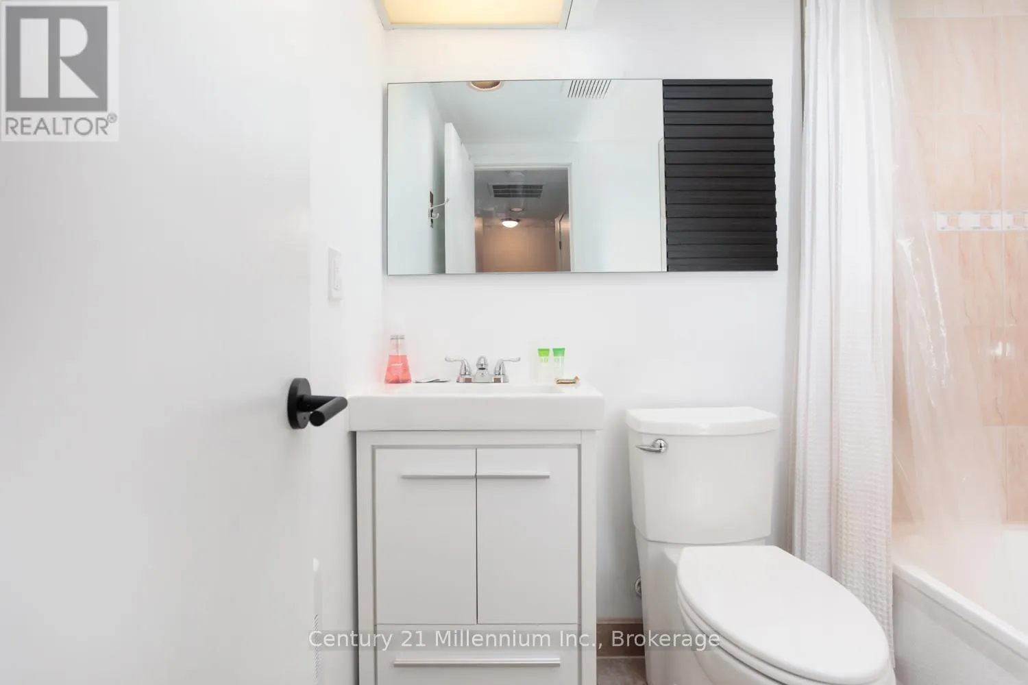 112 - 107 ANN HEGGTVEIT DRIVE, #112