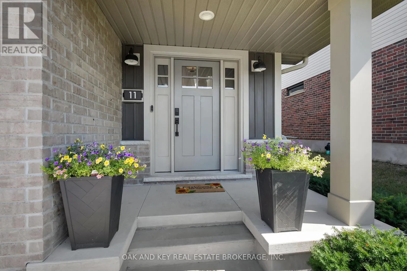 11 CHARTER CREEK COURT