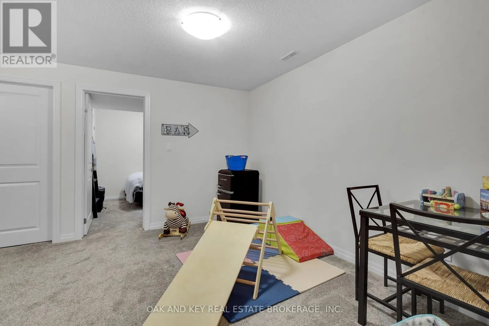 11 CHARTER CREEK COURT
