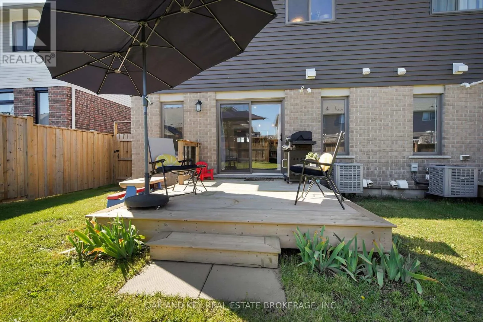 11 CHARTER CREEK COURT