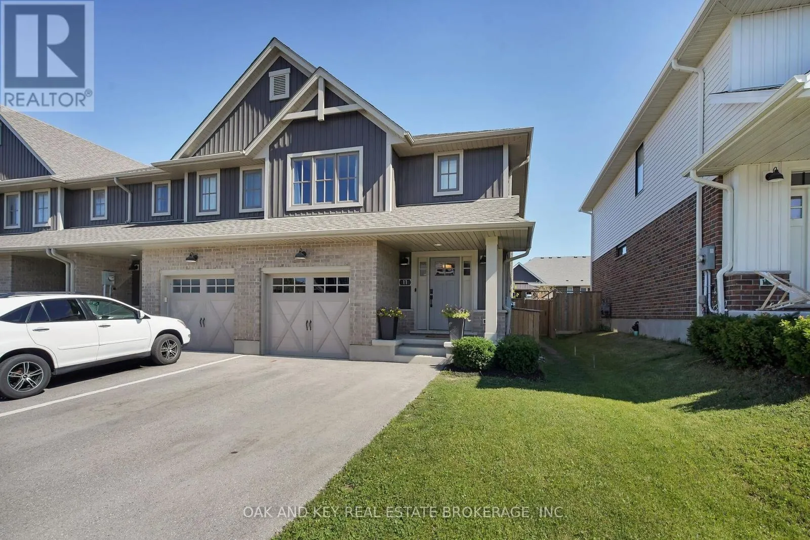 11 CHARTER CREEK COURT