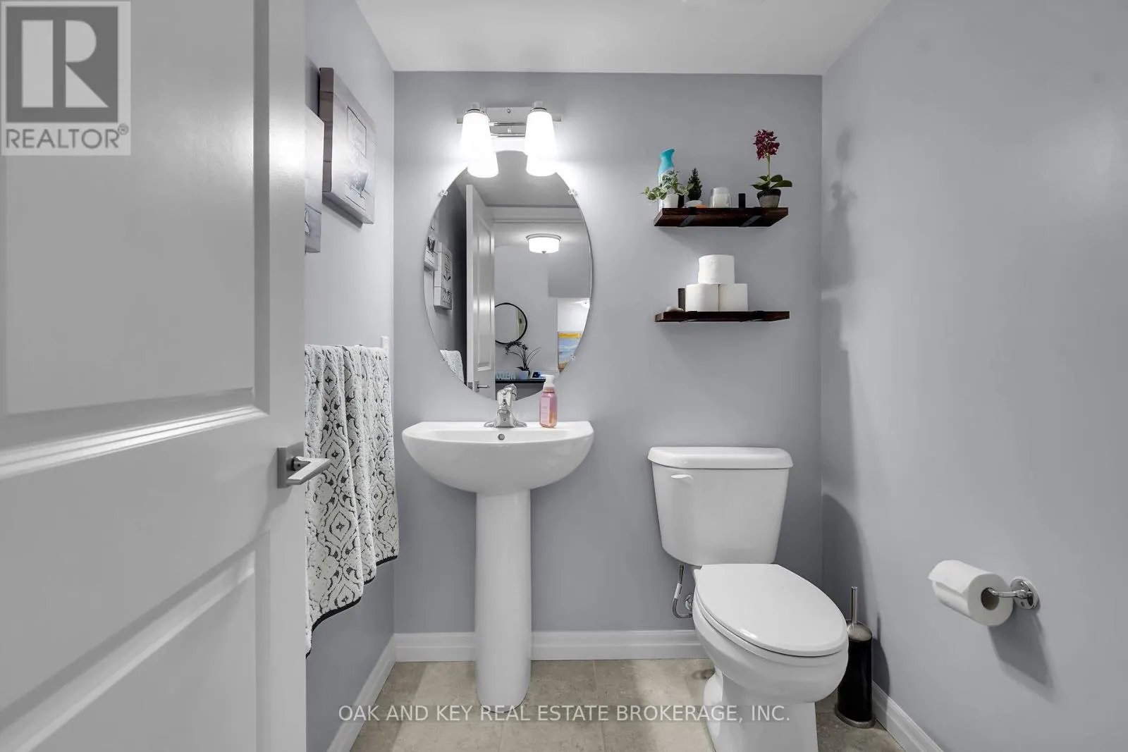 11 CHARTER CREEK COURT
