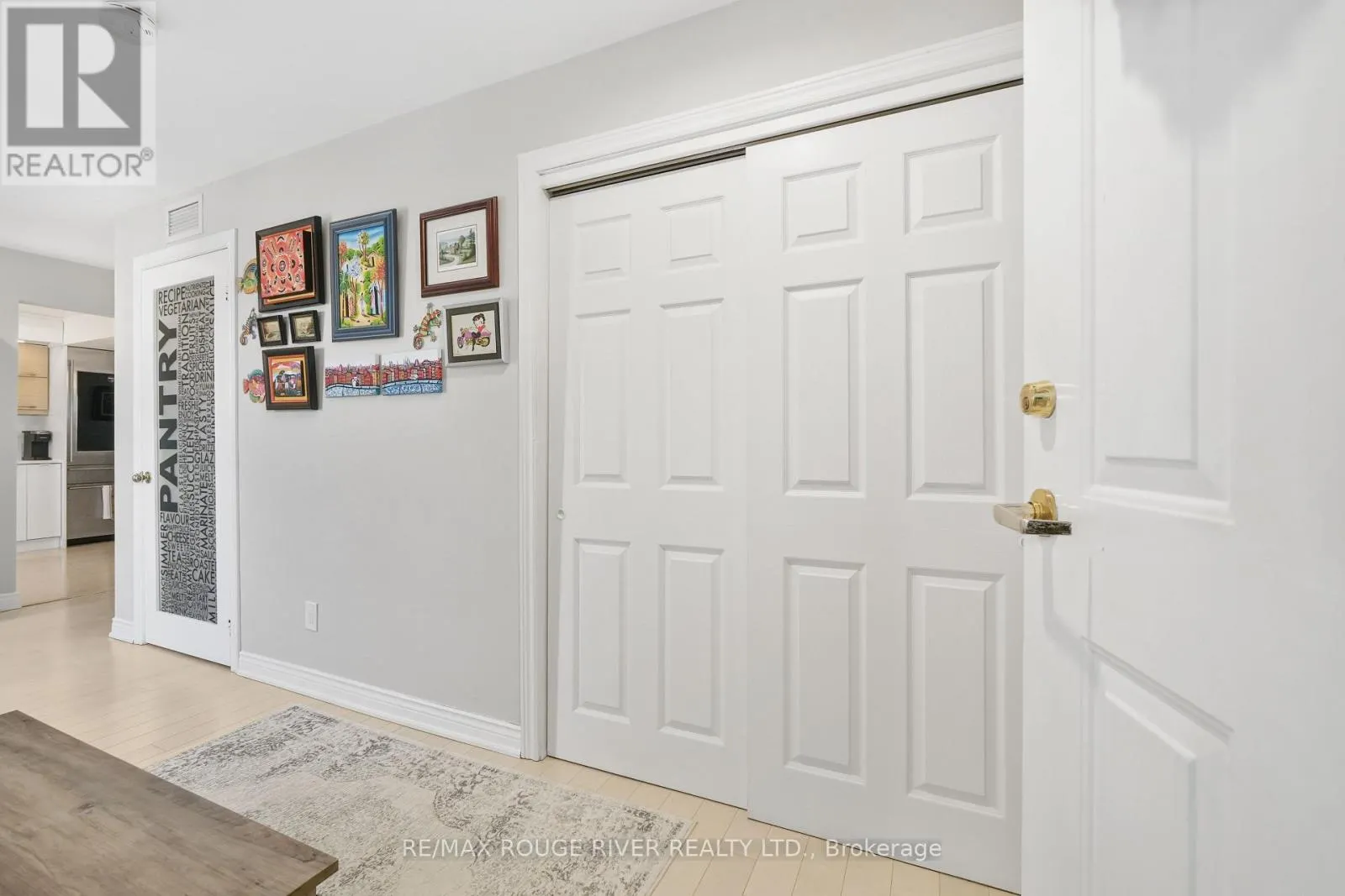406 - 107 MARISA LANE, #406