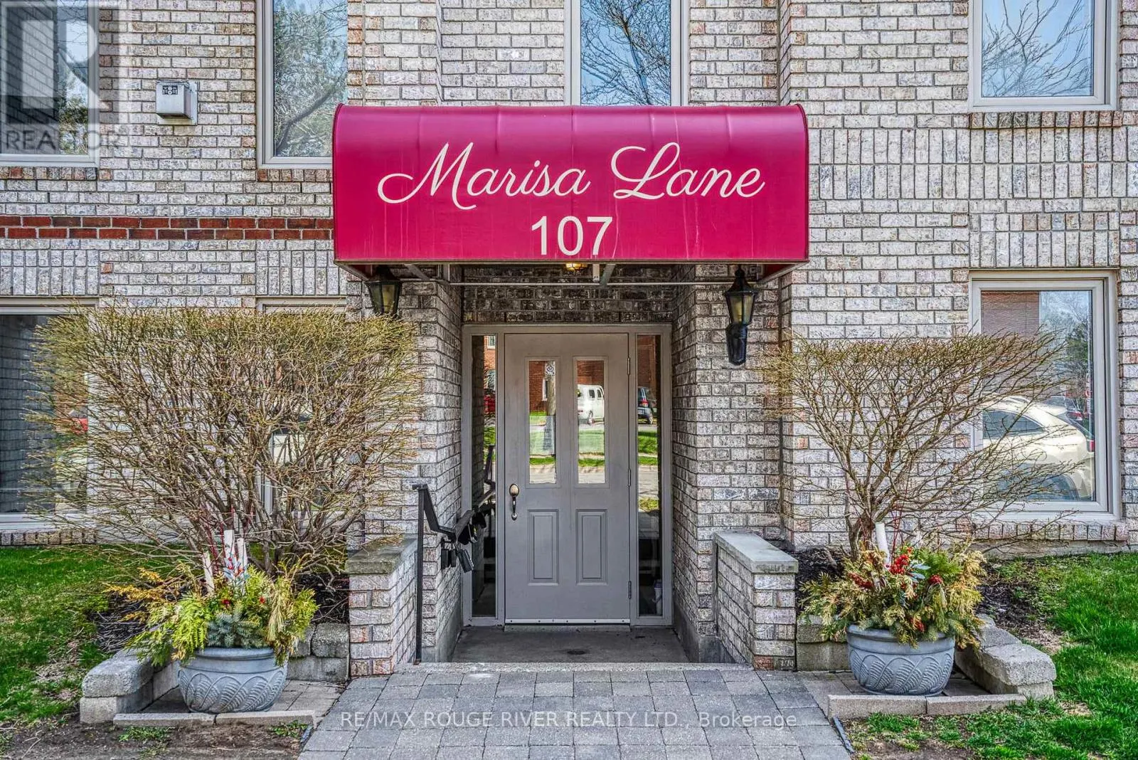 406 - 107 MARISA LANE, #406