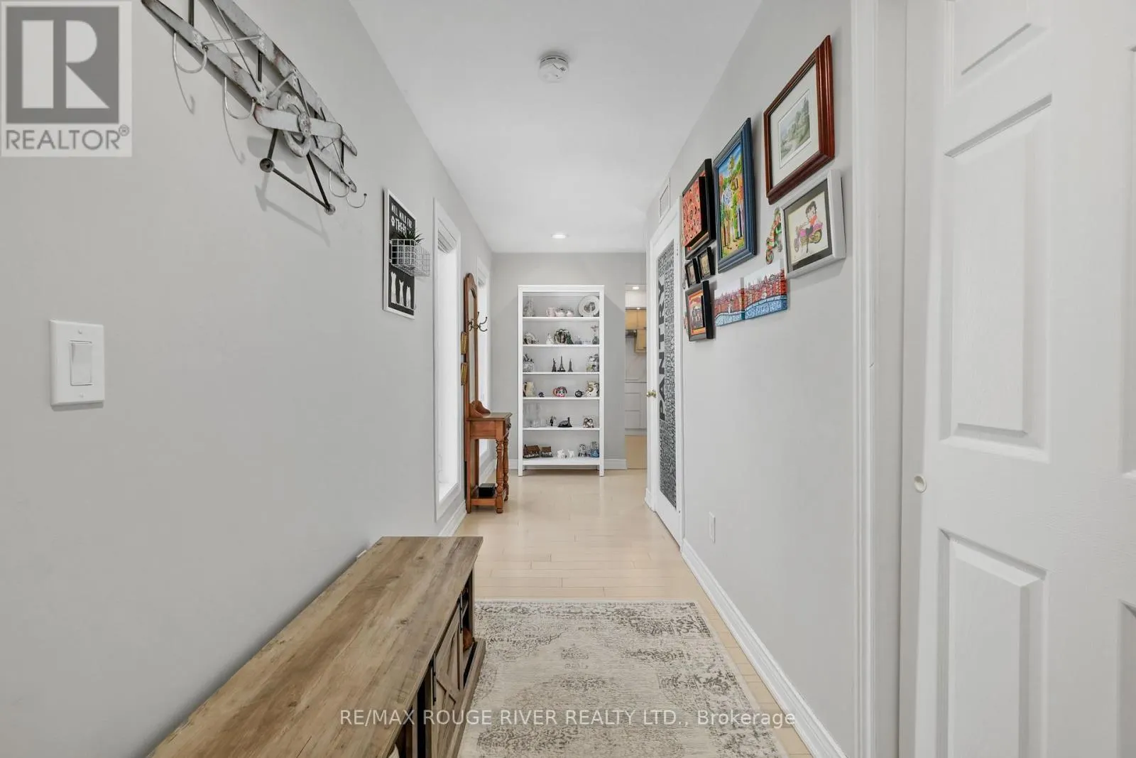 406 - 107 MARISA LANE, #406