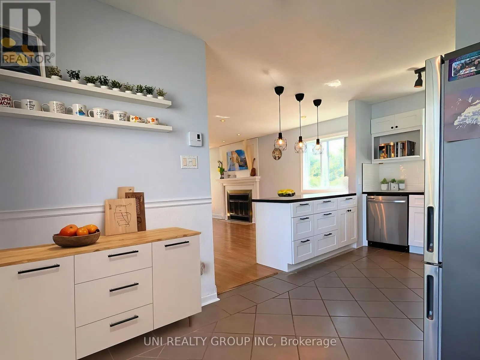 120 CASTLEGREEN PRIVATE