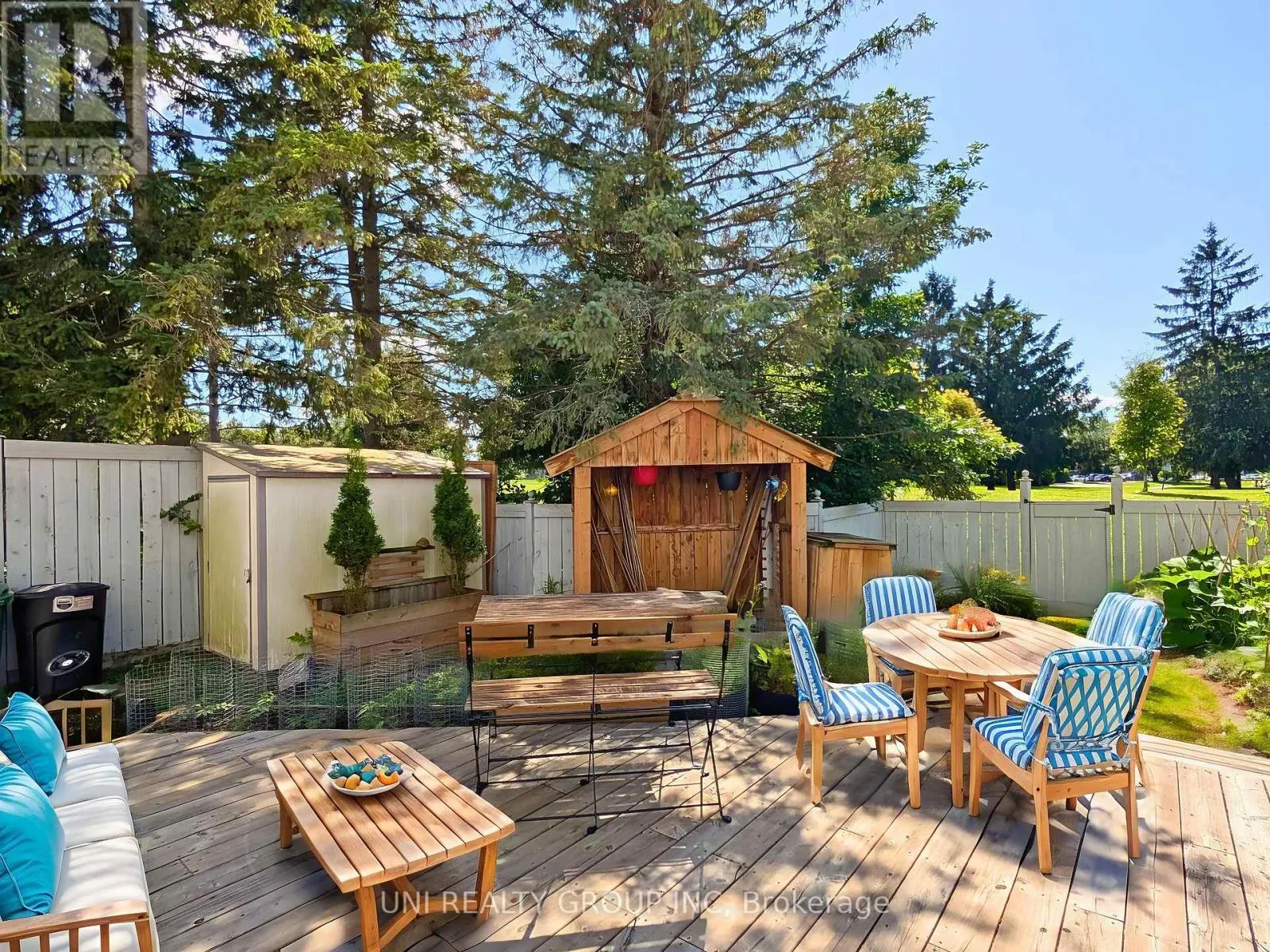 120 CASTLEGREEN PRIVATE