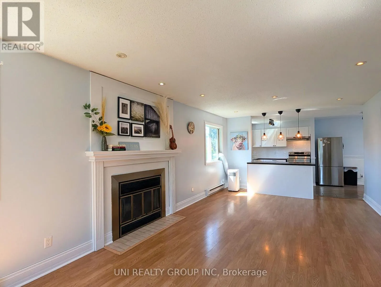 120 CASTLEGREEN PRIVATE