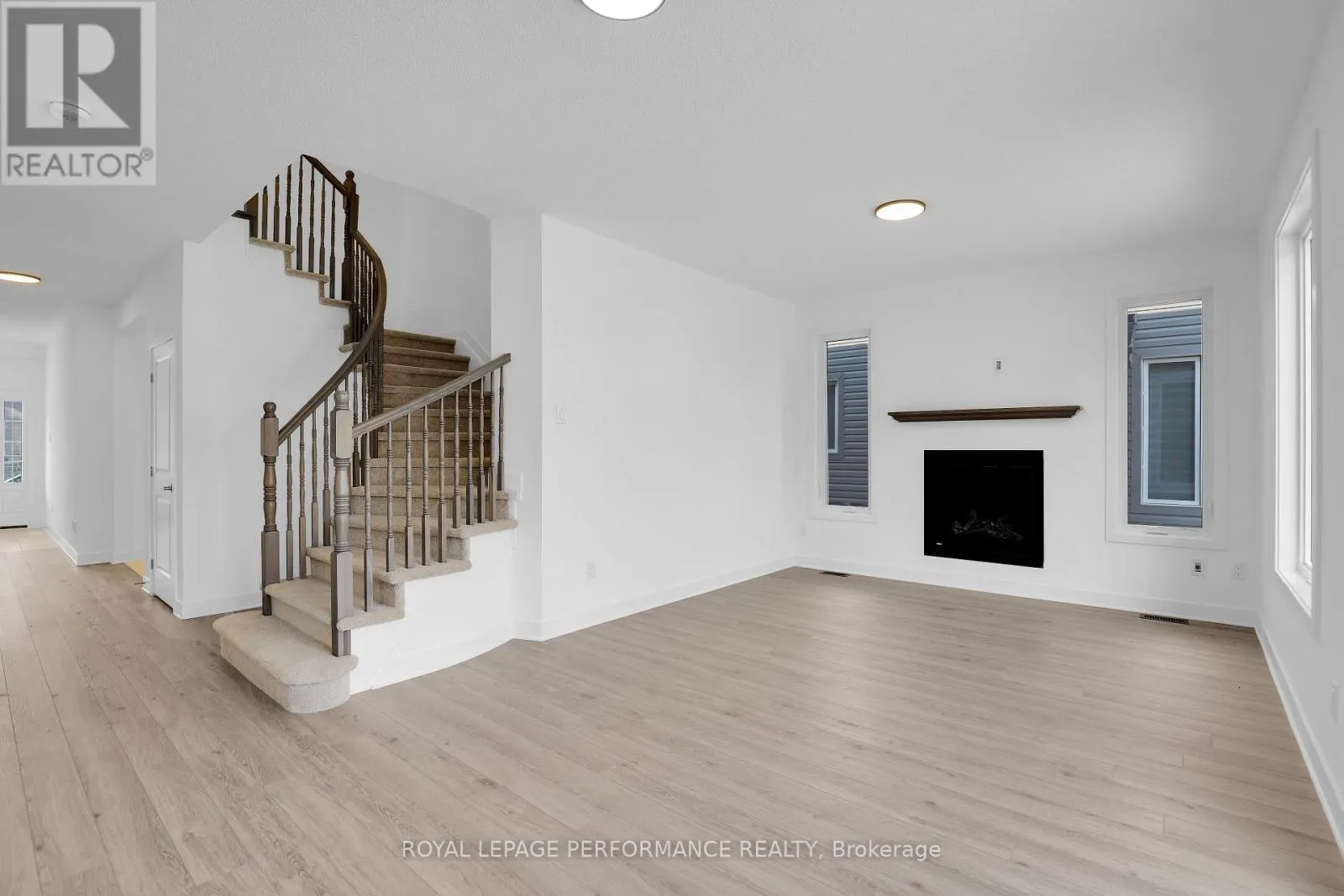 918 OMAGAKI WAY