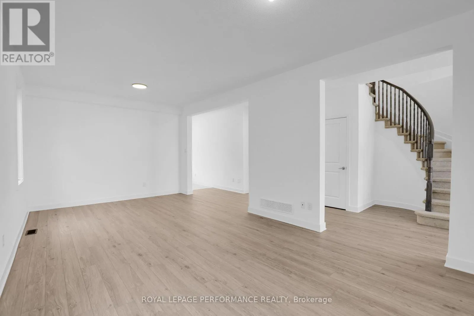 918 OMAGAKI WAY