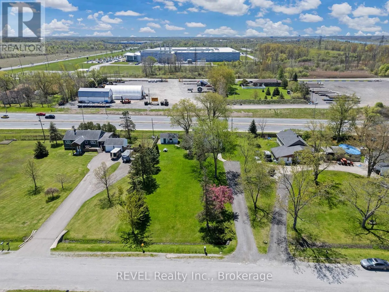 239 BECKEN CRESCENT