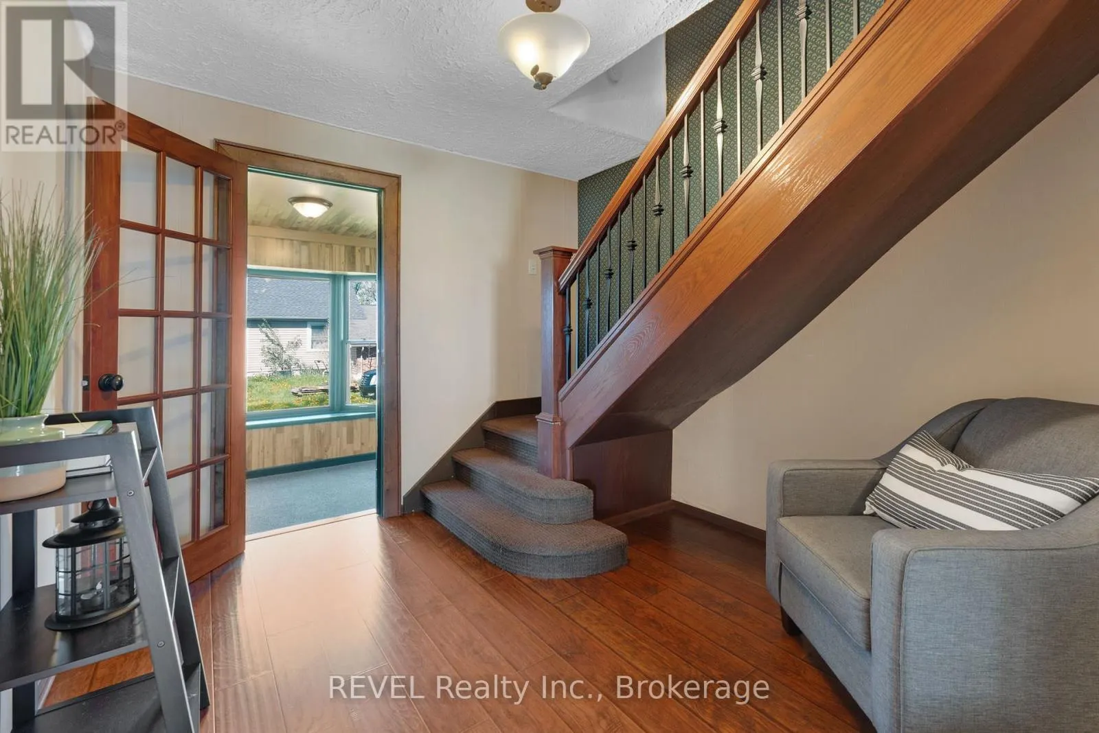 239 BECKEN CRESCENT