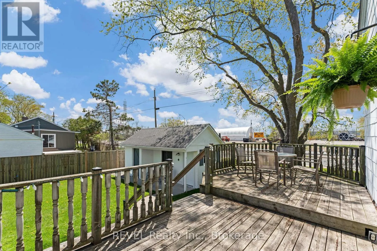 239 BECKEN CRESCENT