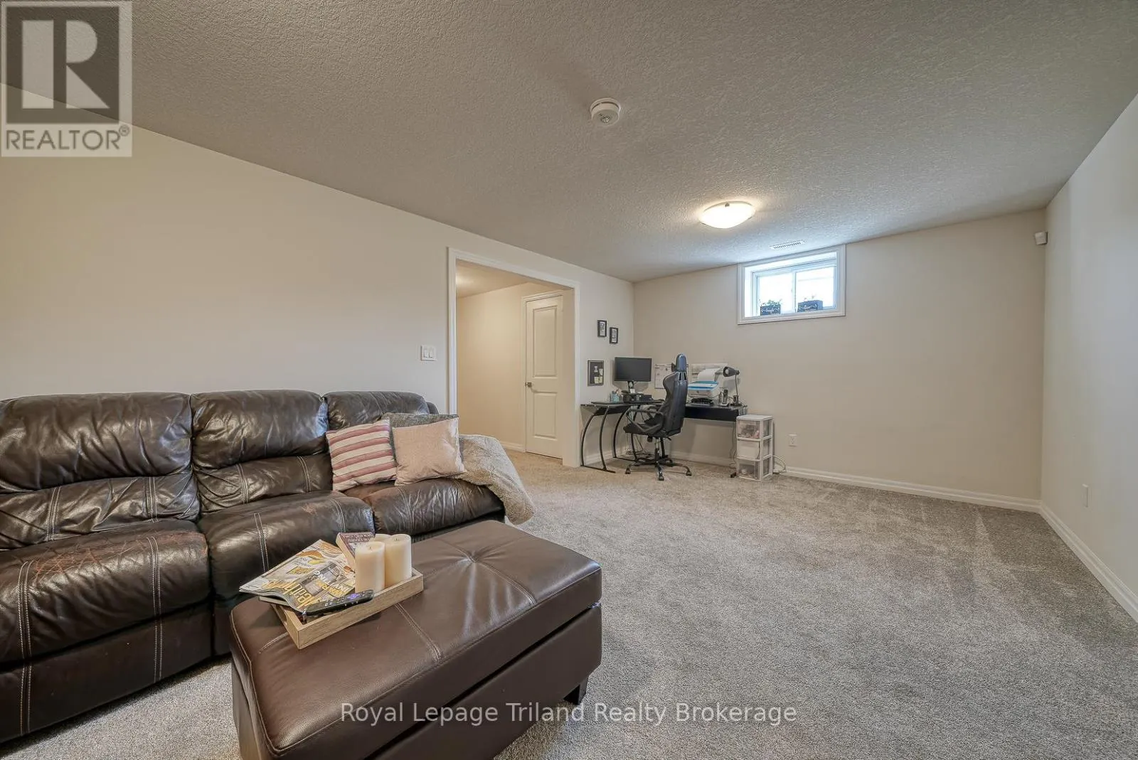 30 LIVINGSTON DRIVE