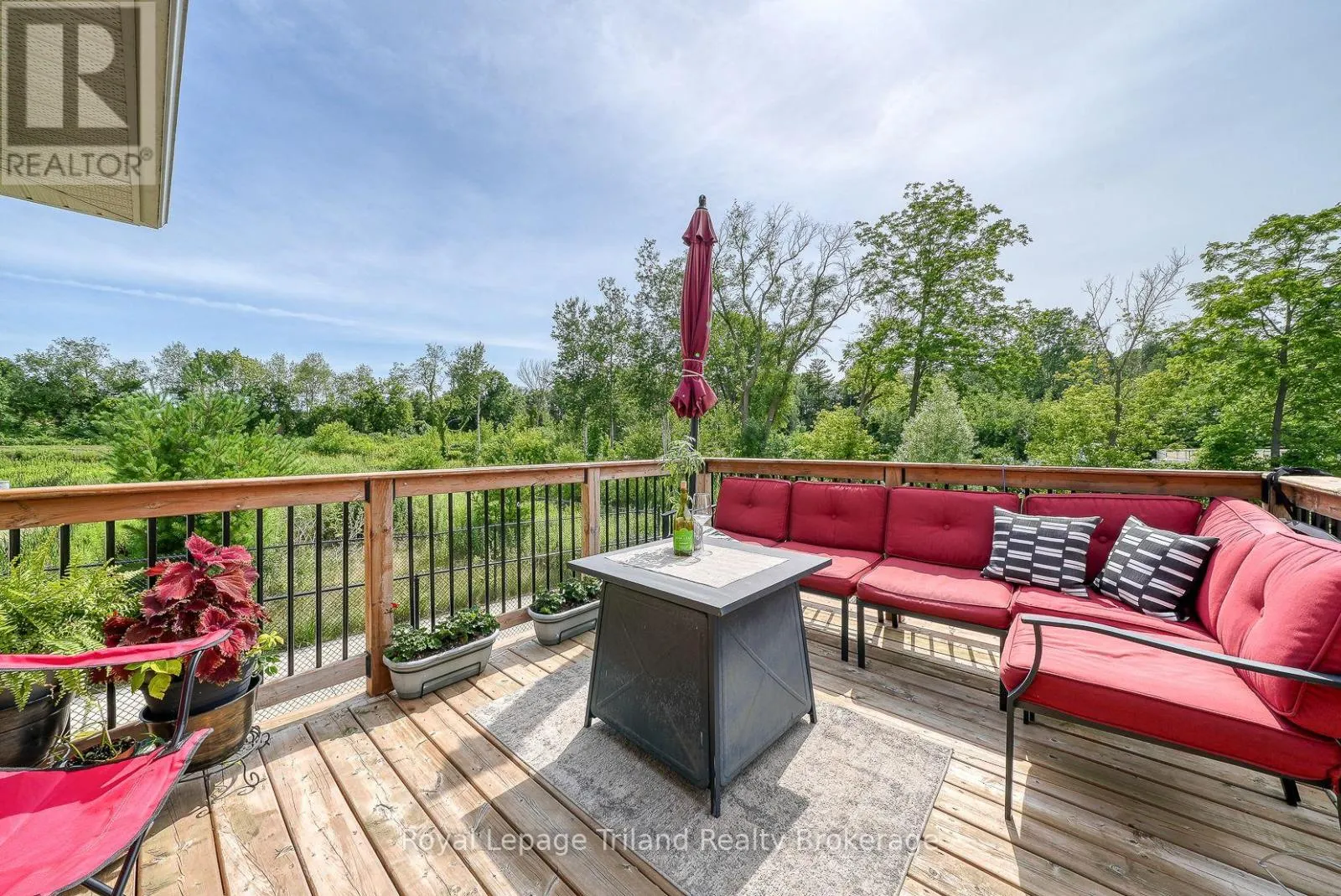30 LIVINGSTON DRIVE