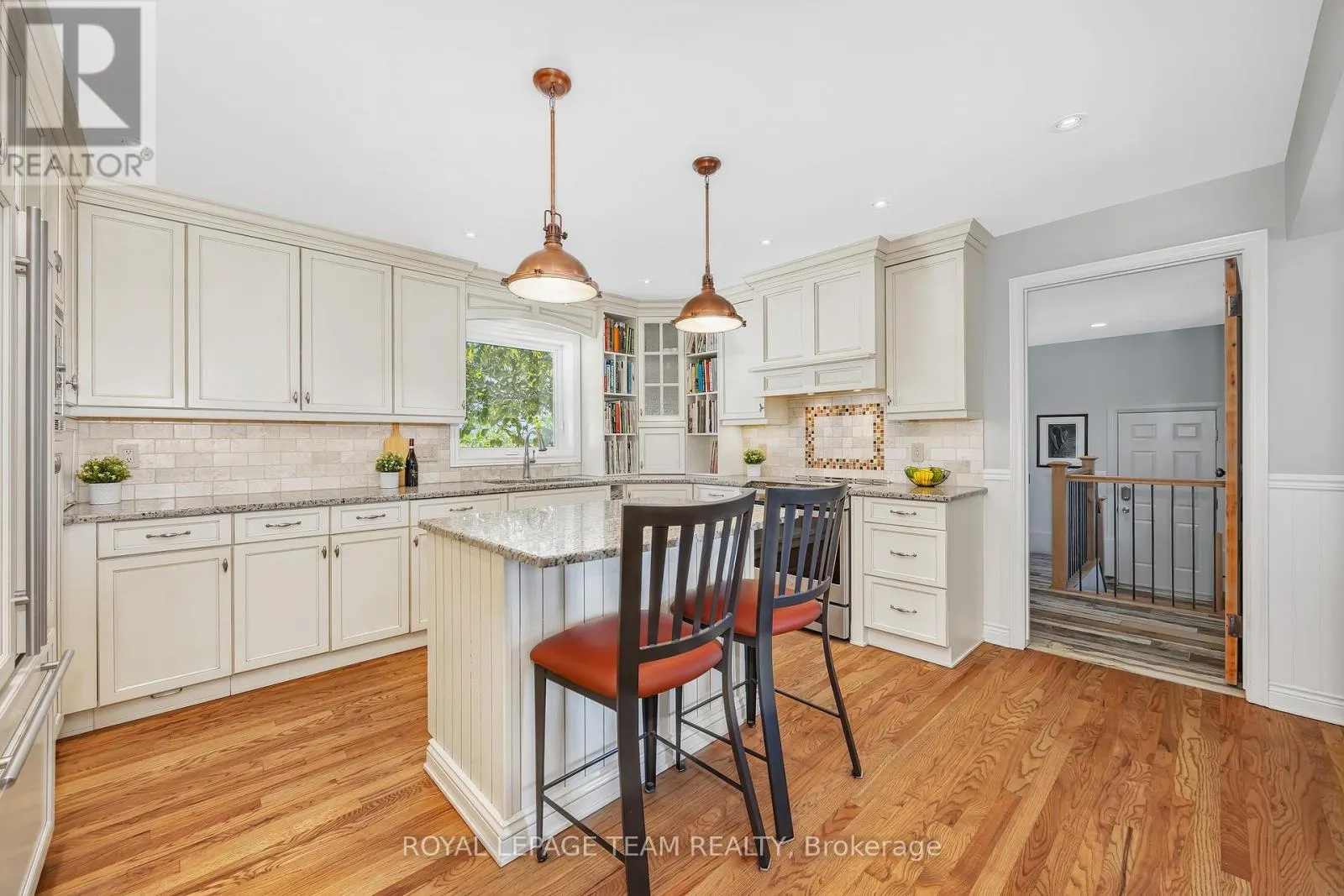 335 HAMILTON ROAD