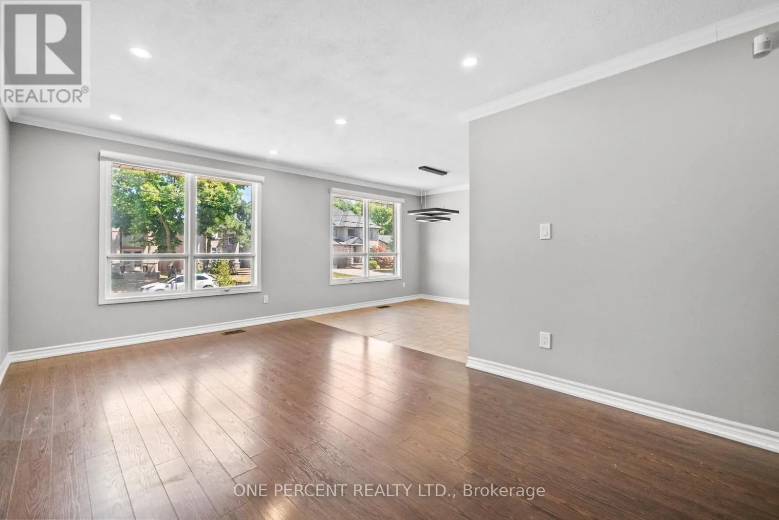 364 RED OAK AVENUE