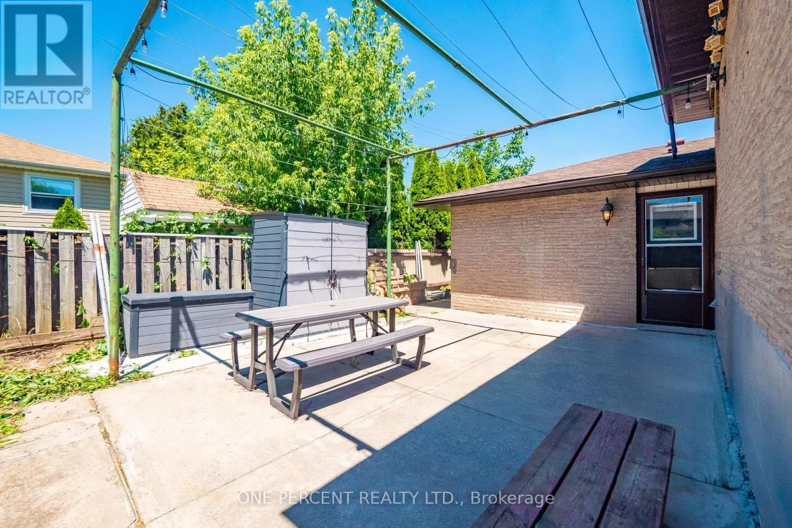 364 RED OAK AVENUE