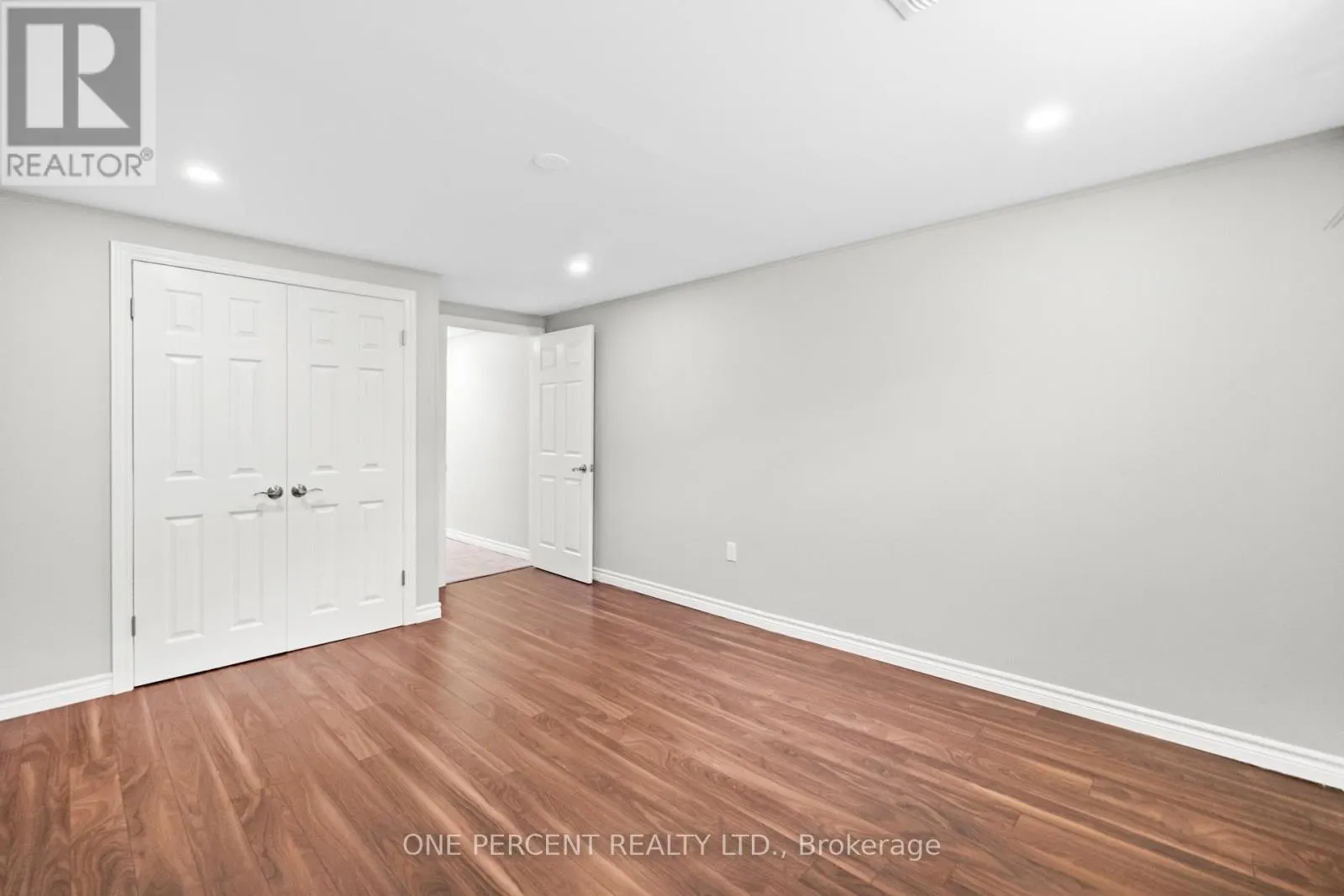 364 RED OAK AVENUE