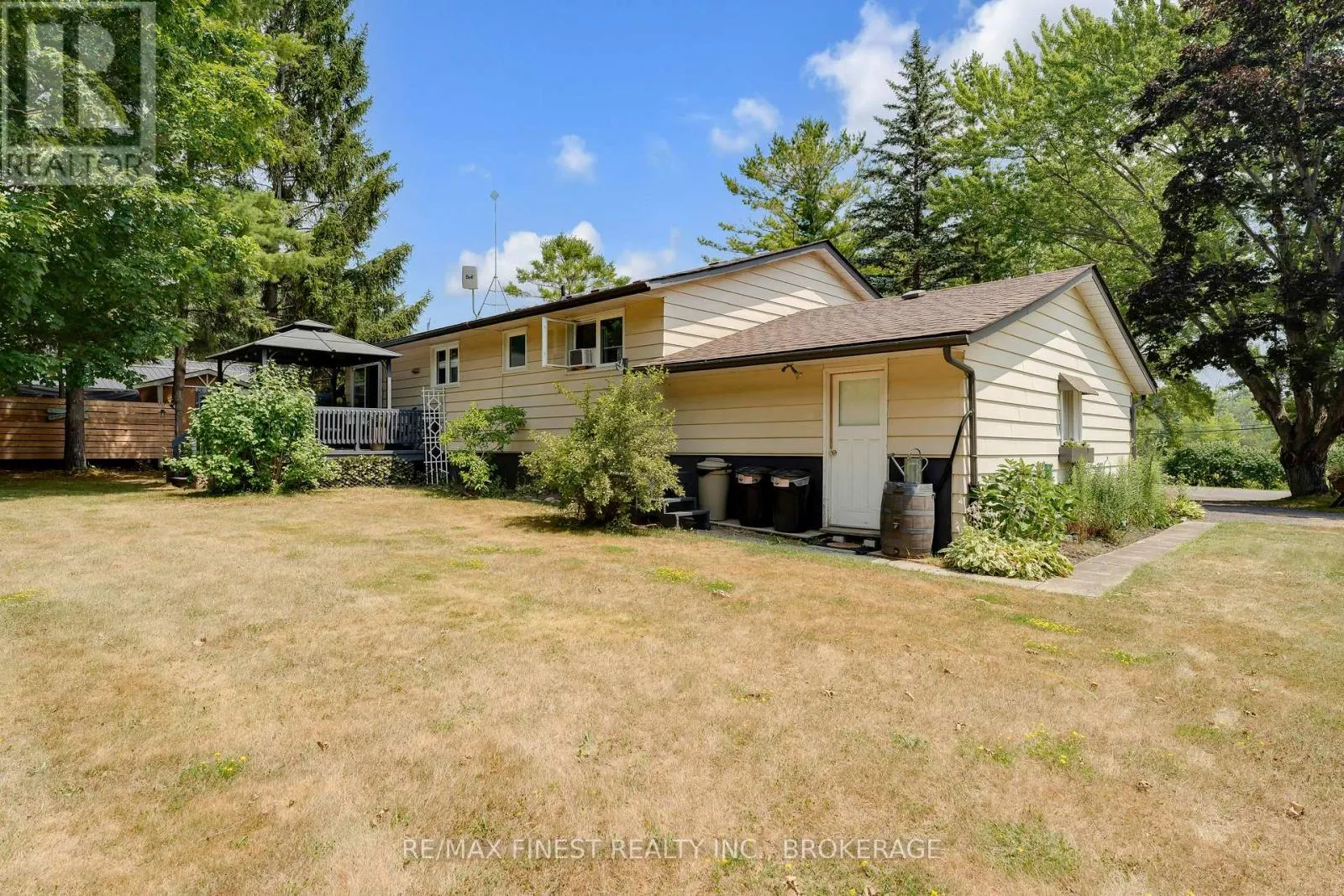 1089 COUNTY ROAD 9