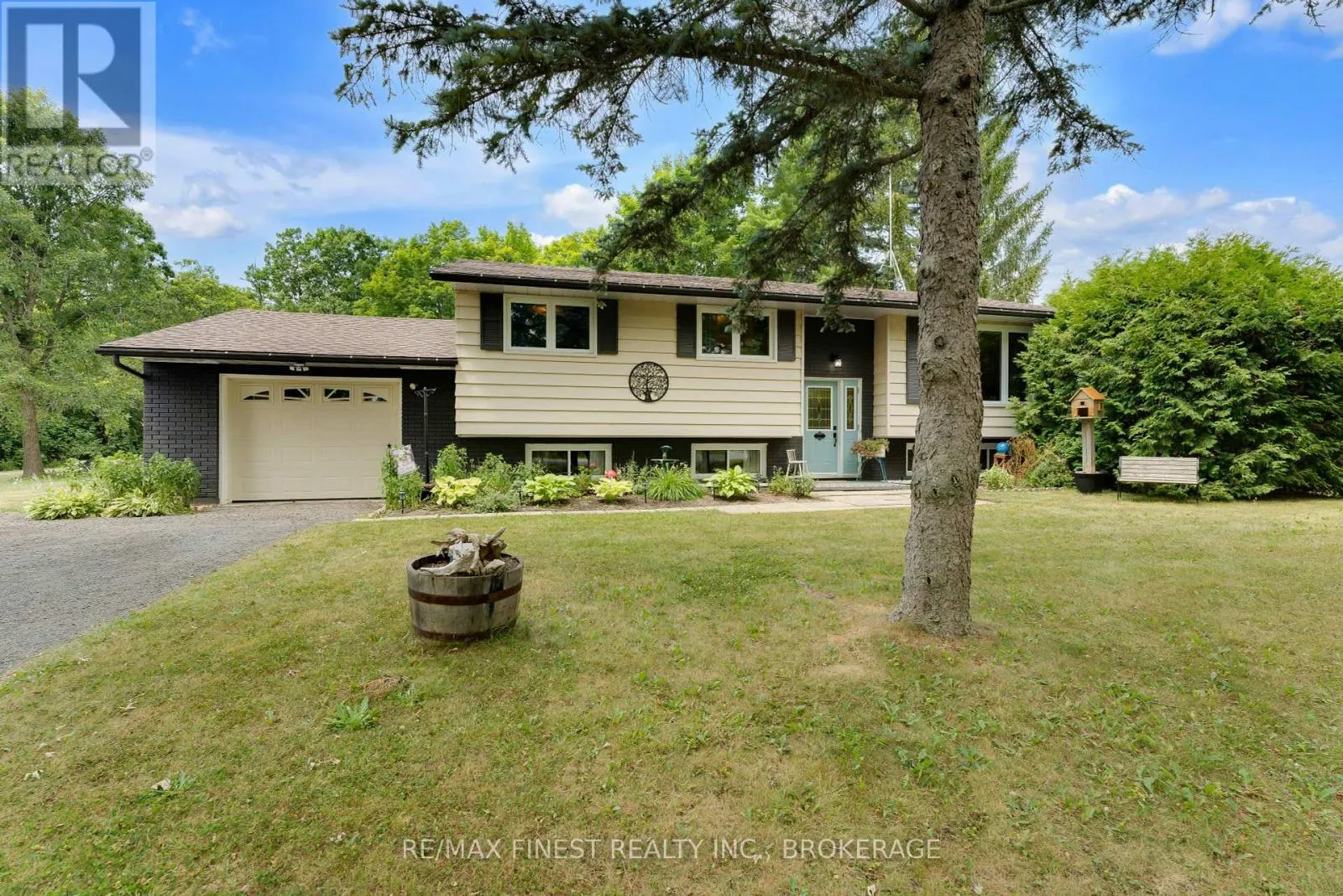 1089 COUNTY ROAD 9