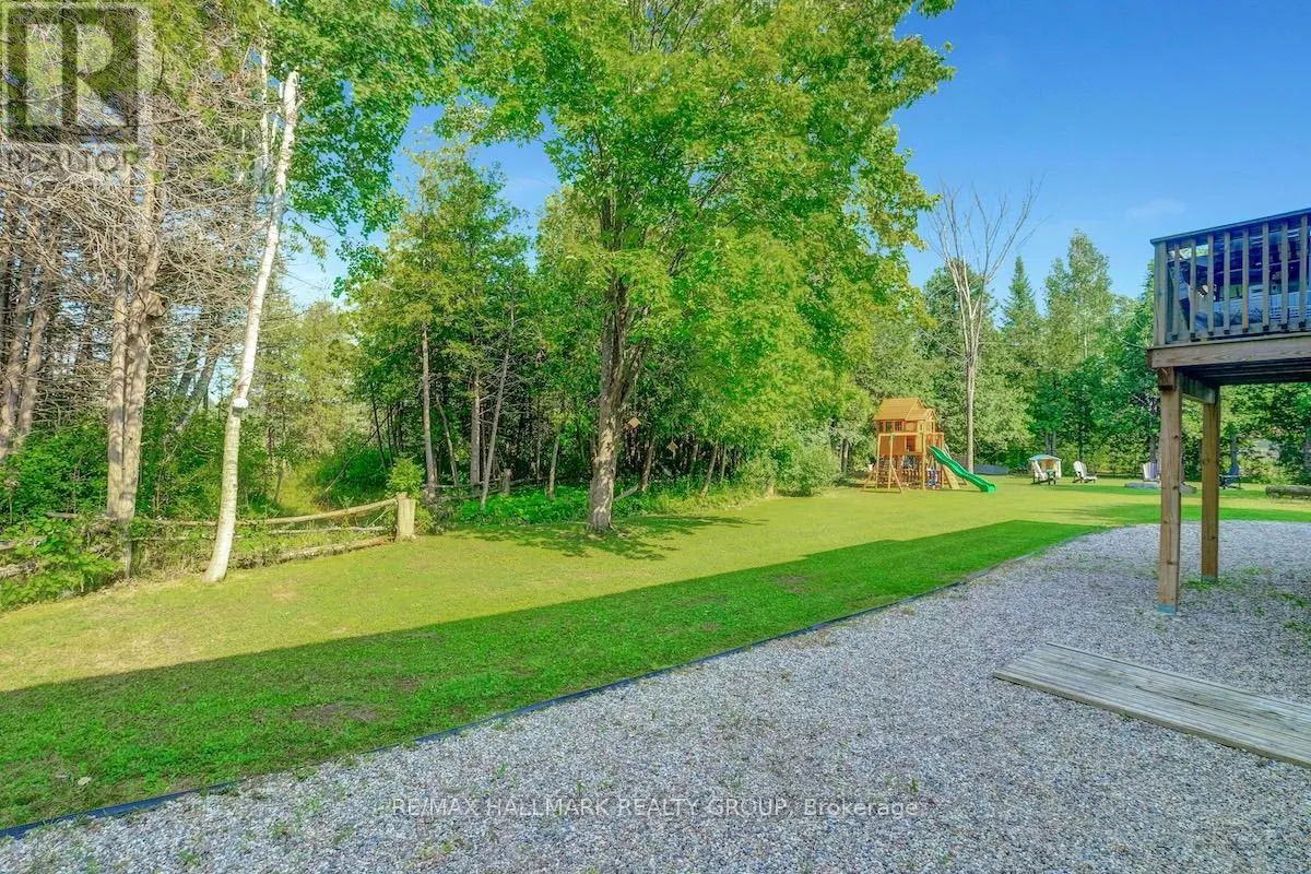 6 BIRCH LANE