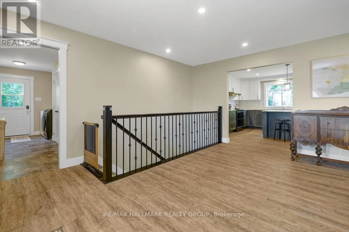 6 BIRCH LANE