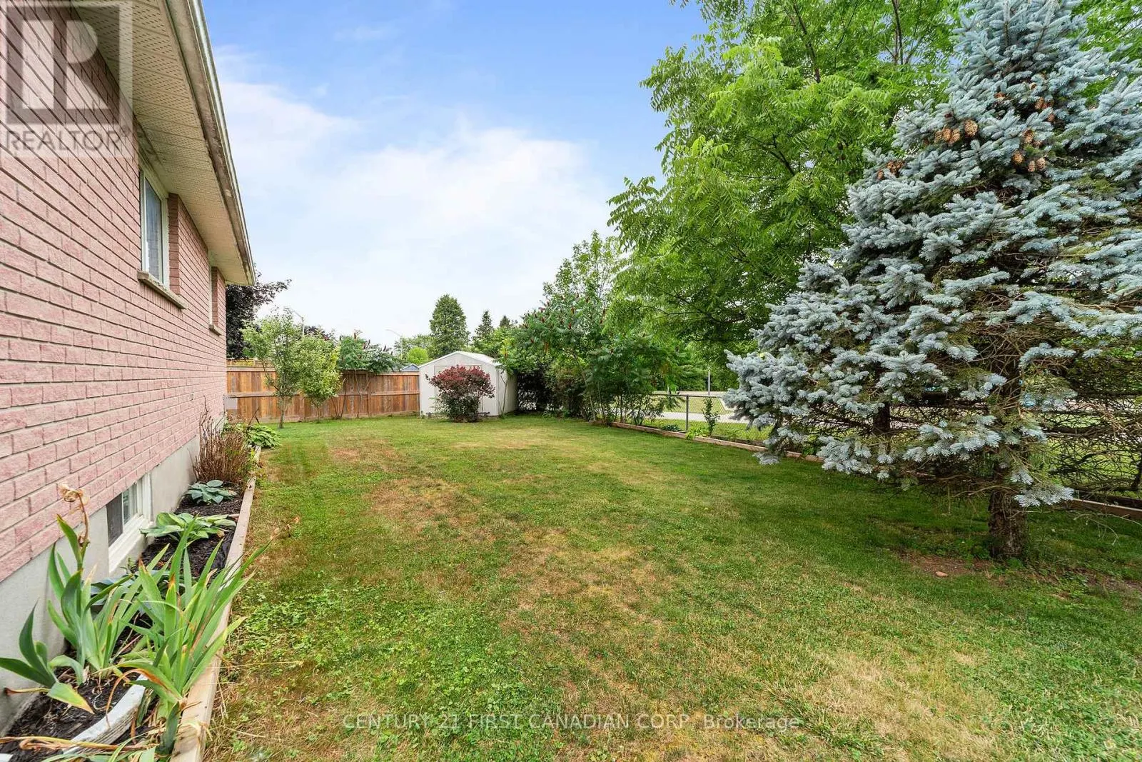7 SIFTON DRIVE