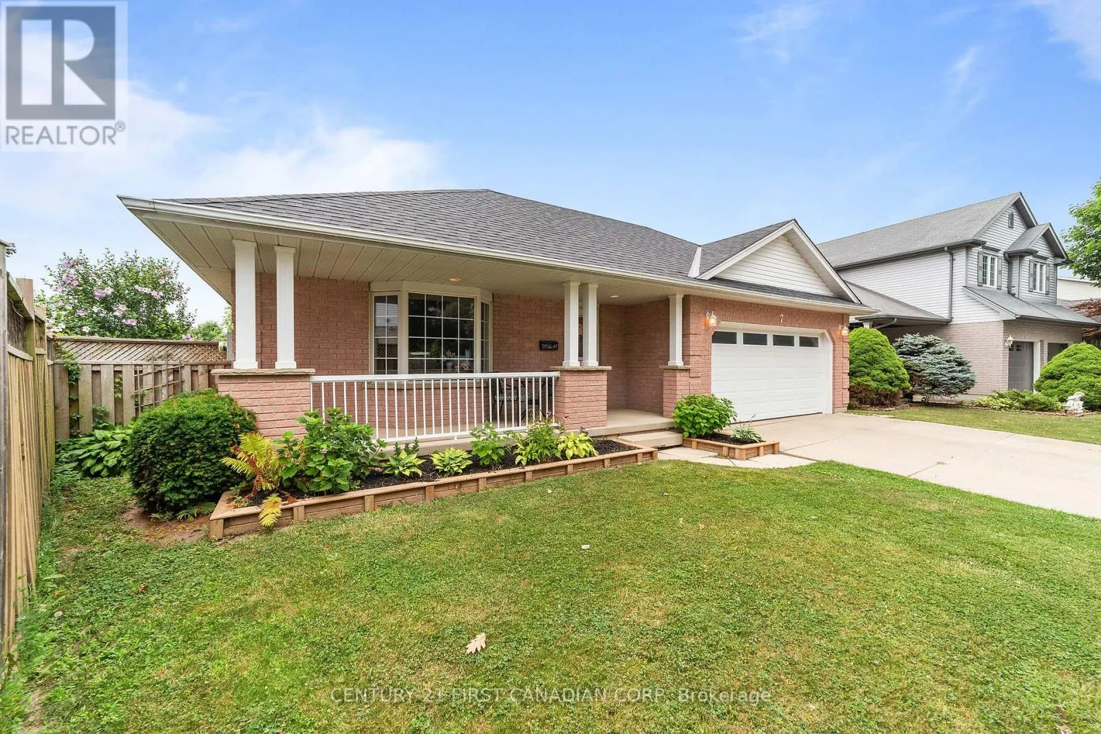 7 SIFTON DRIVE