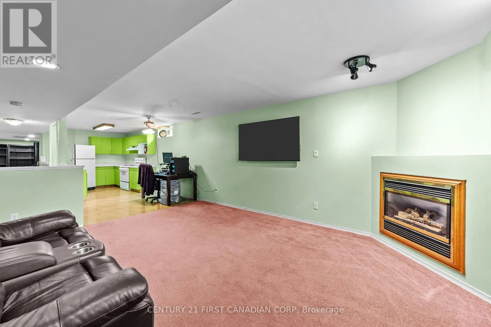 7 SIFTON DRIVE
