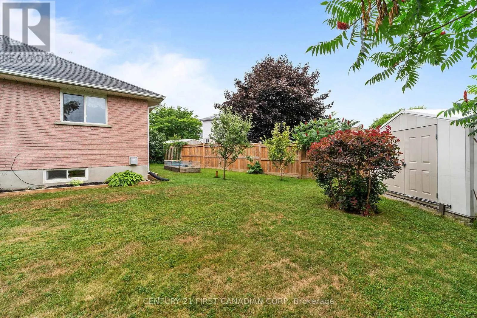 7 SIFTON DRIVE